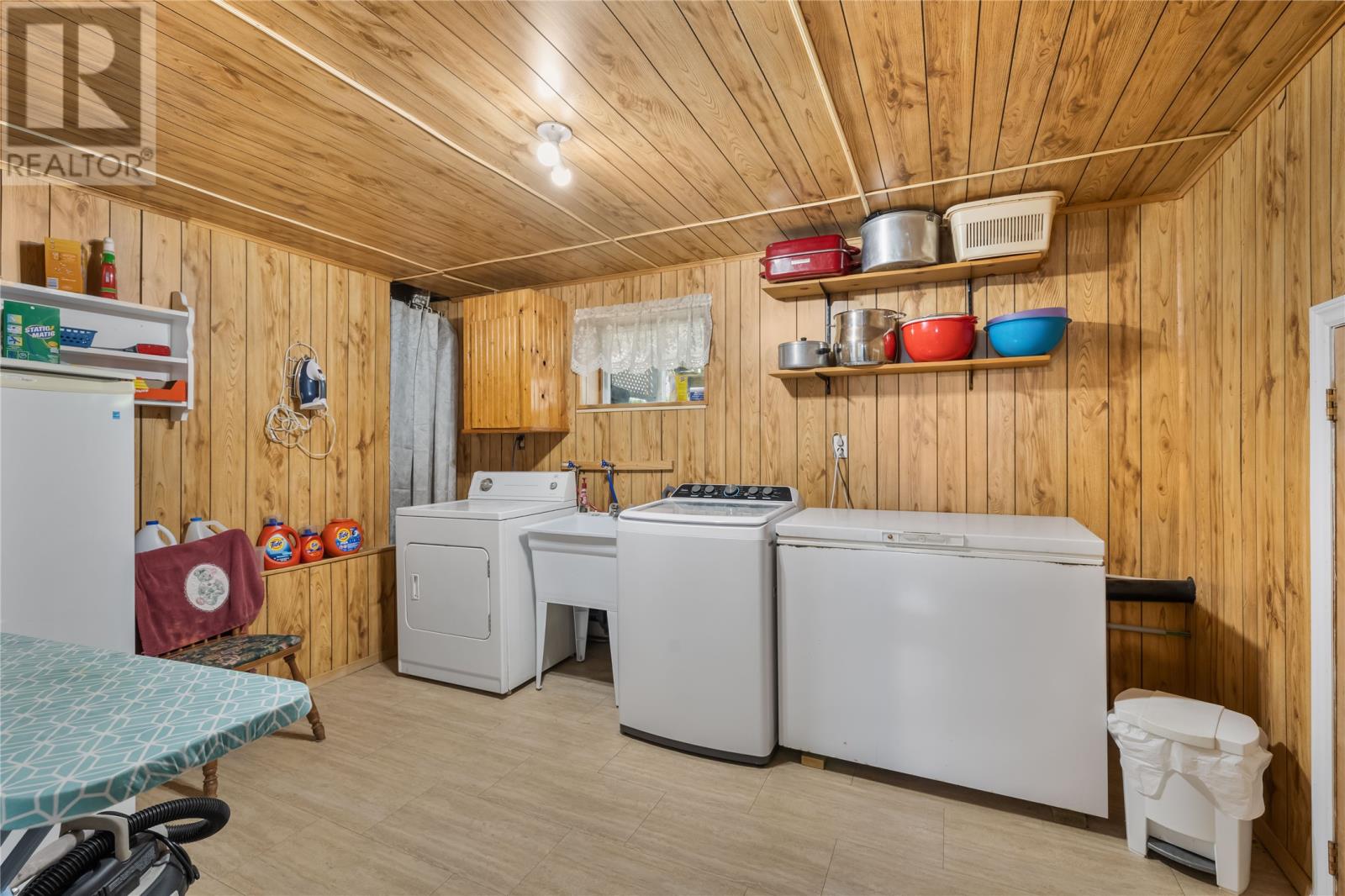 20 Braggs Lane - 23