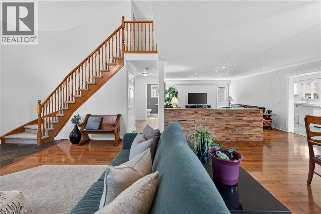 234 GATESTONE Drive - 10