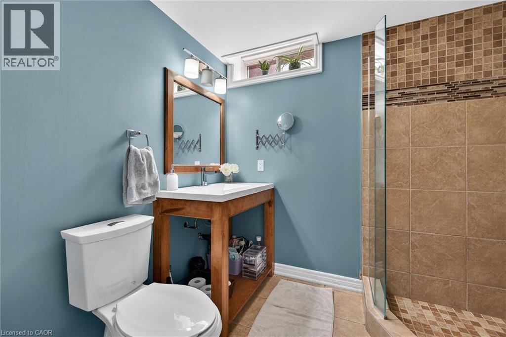 234 GATESTONE Drive - 43