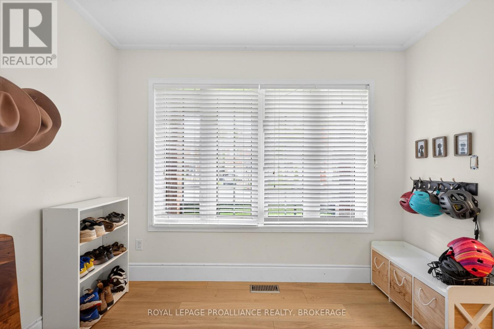 87 DALGLEISH AVENUE - 4