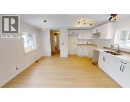 24 654 North Fraser Drive, Quesnel, BC V2J1Z6 Photo 8