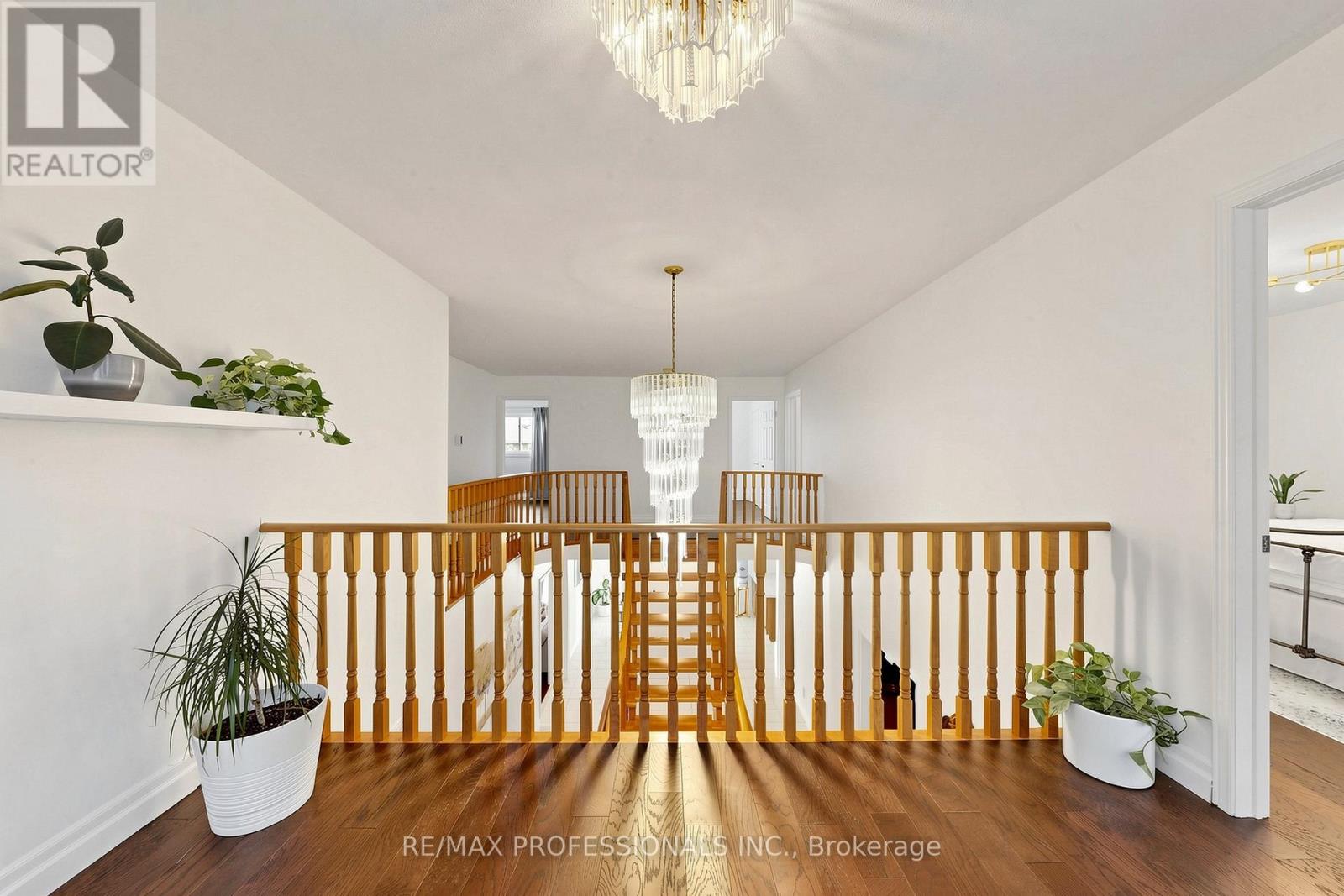 970 SILVERSMITH DRIVE - 25