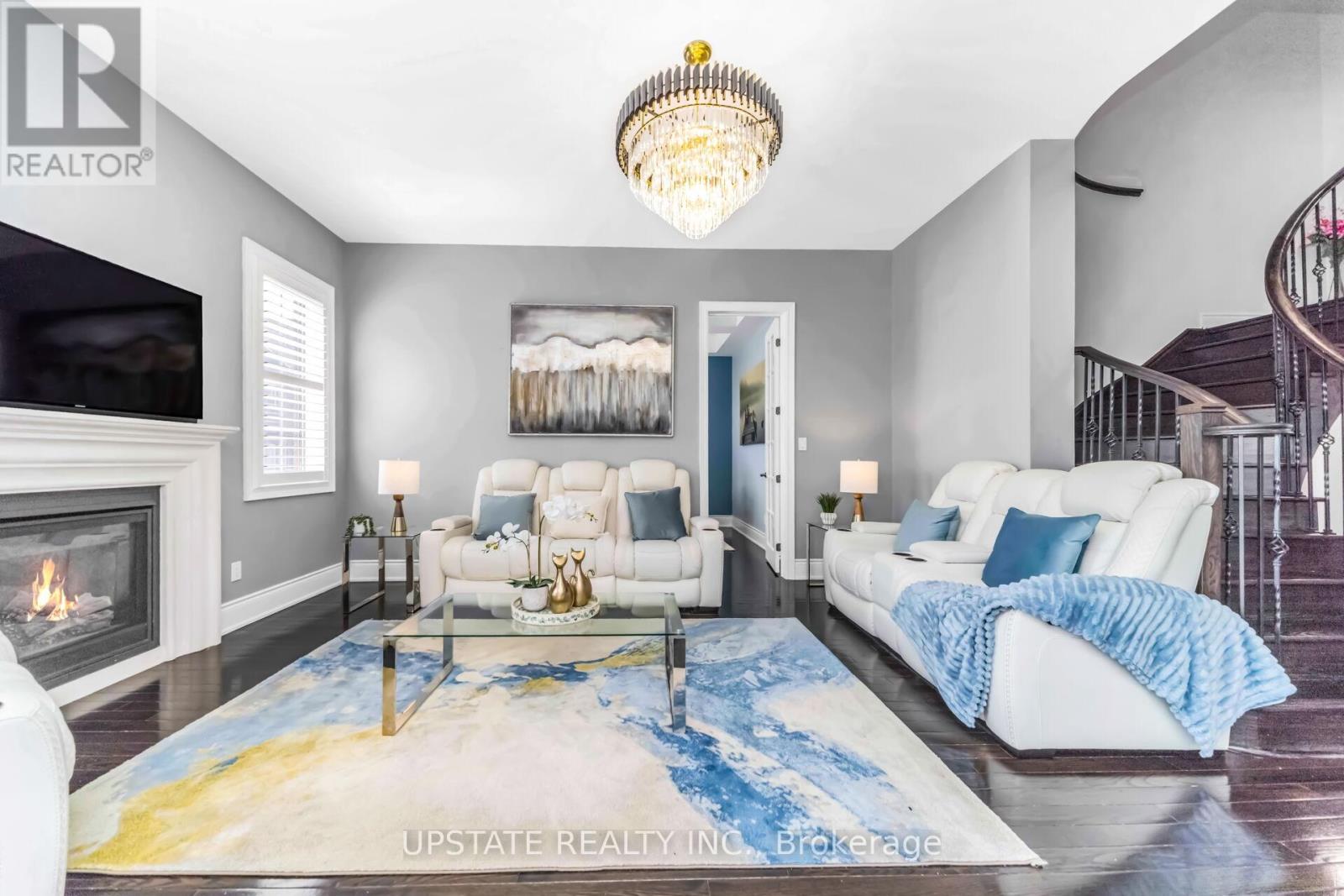 23 SPAIN CRESCENT - 11