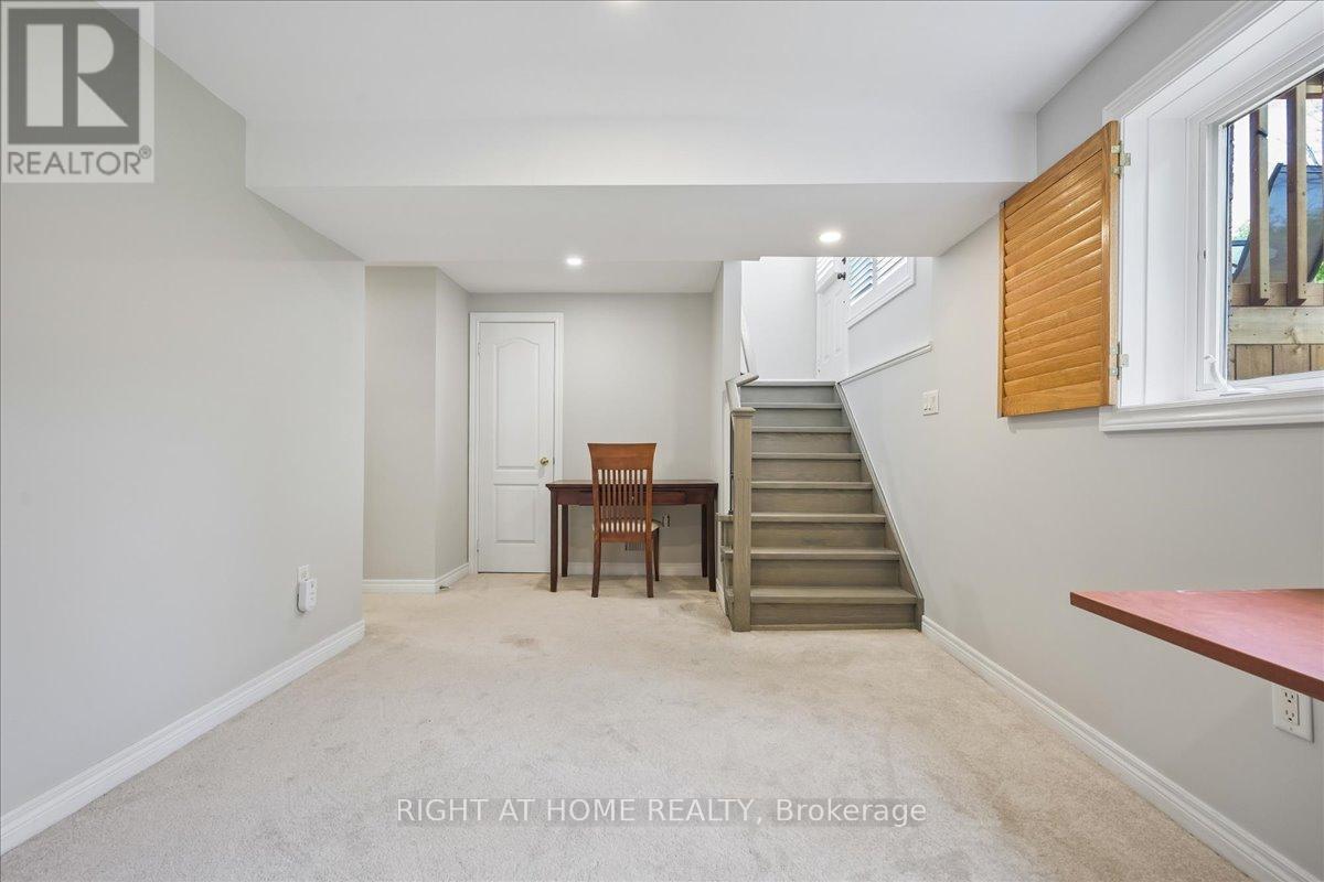 2225 HUMMINGBIRD WAY - 28