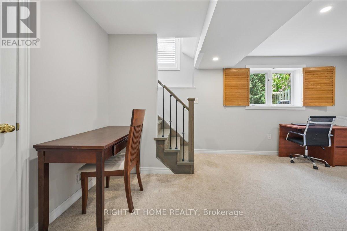 2225 HUMMINGBIRD WAY - 29