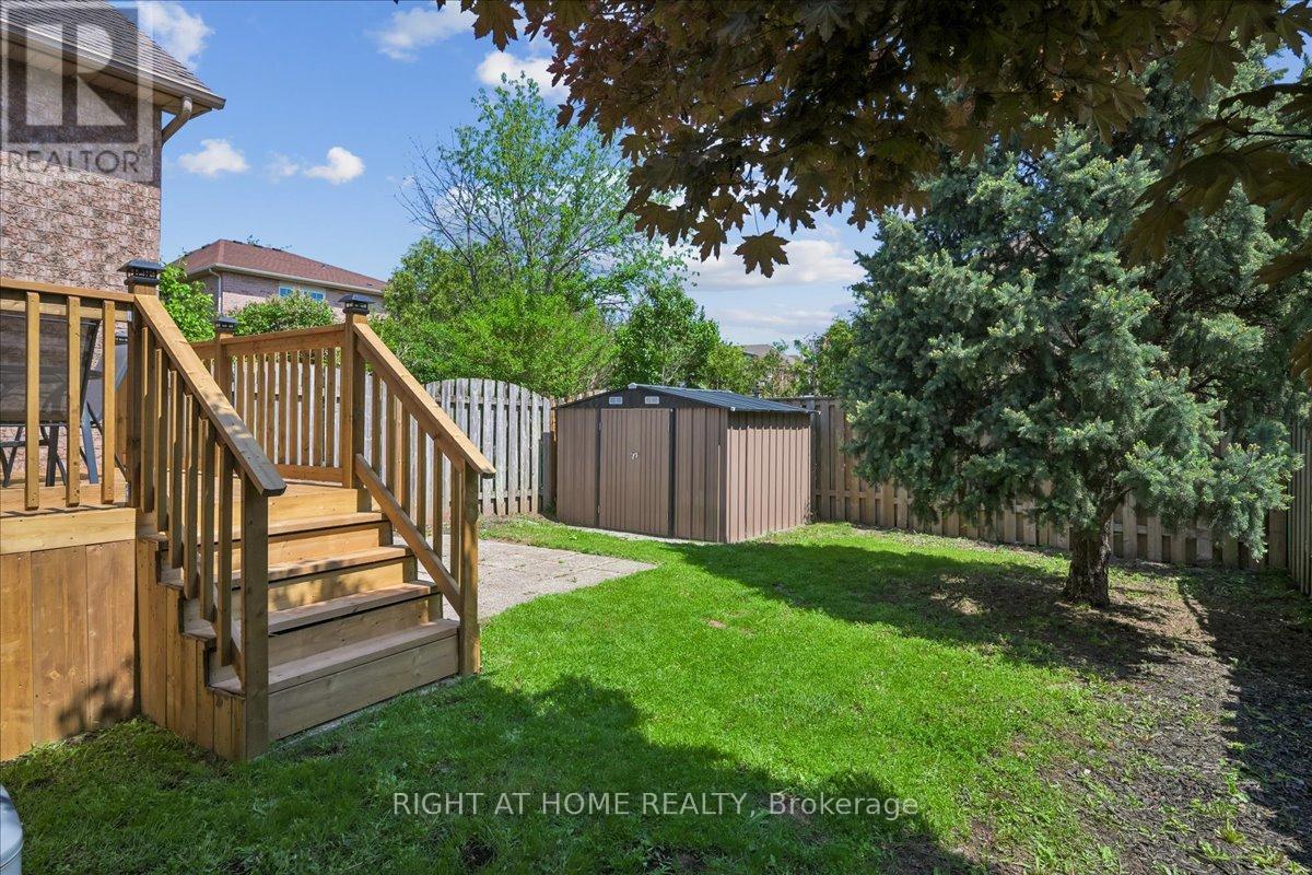 2225 HUMMINGBIRD WAY - 35