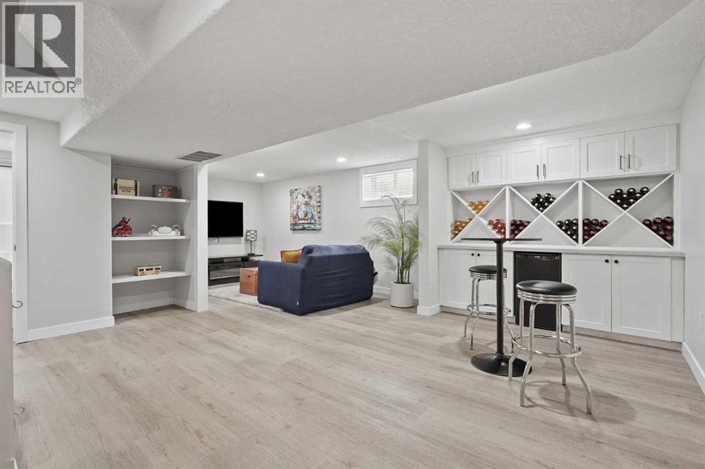 613 33 Street S - 31