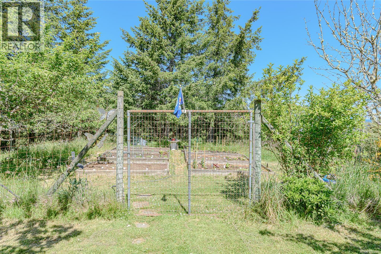 749 Walfred Rd - 28