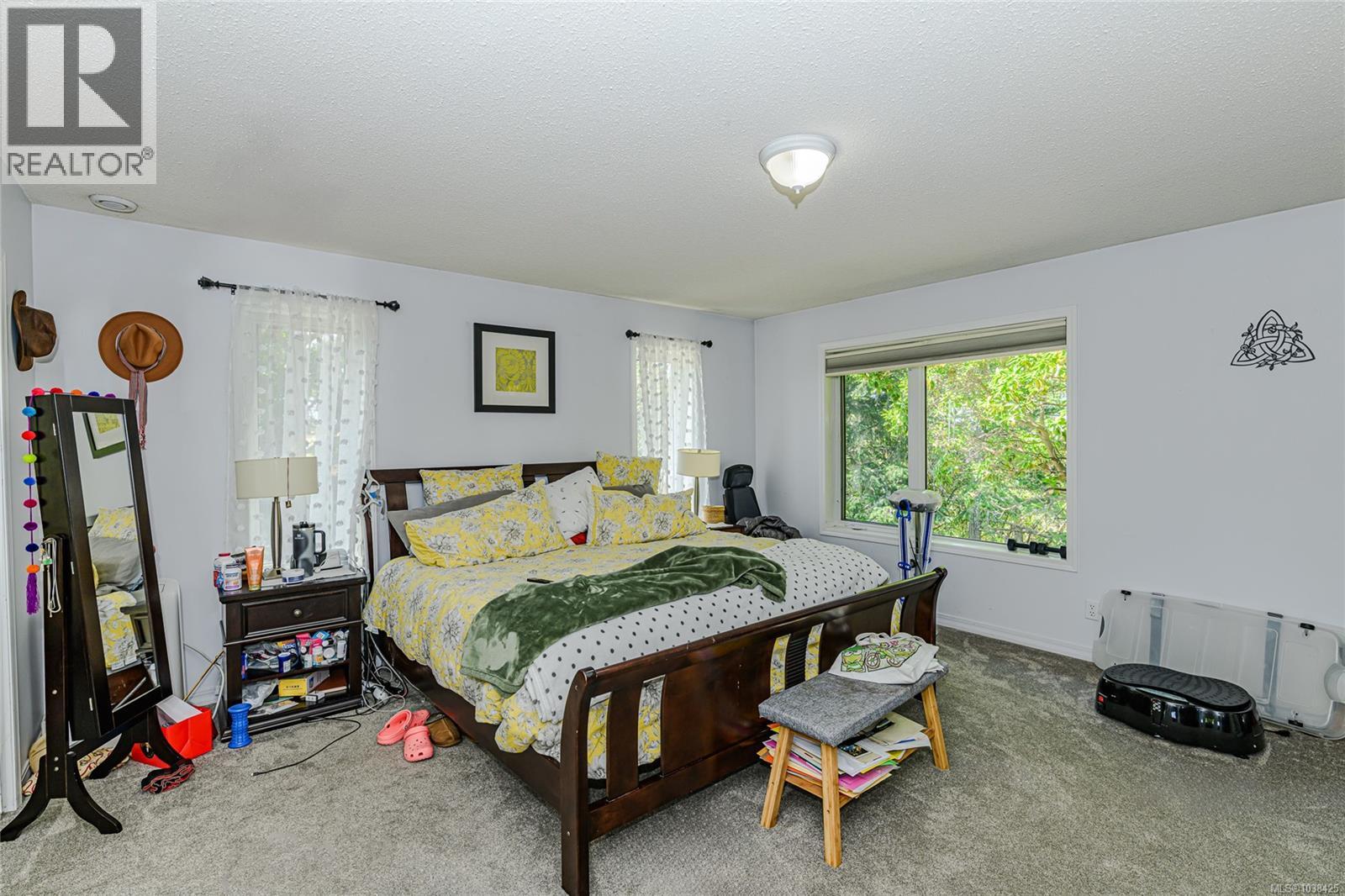 749 Walfred Rd - 43