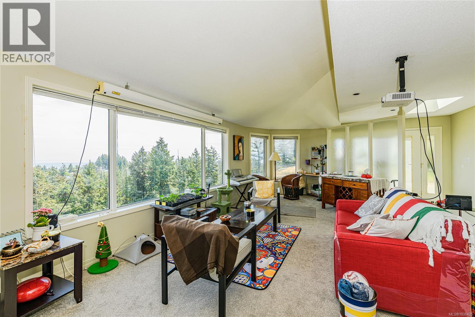 749 Walfred Rd - 35