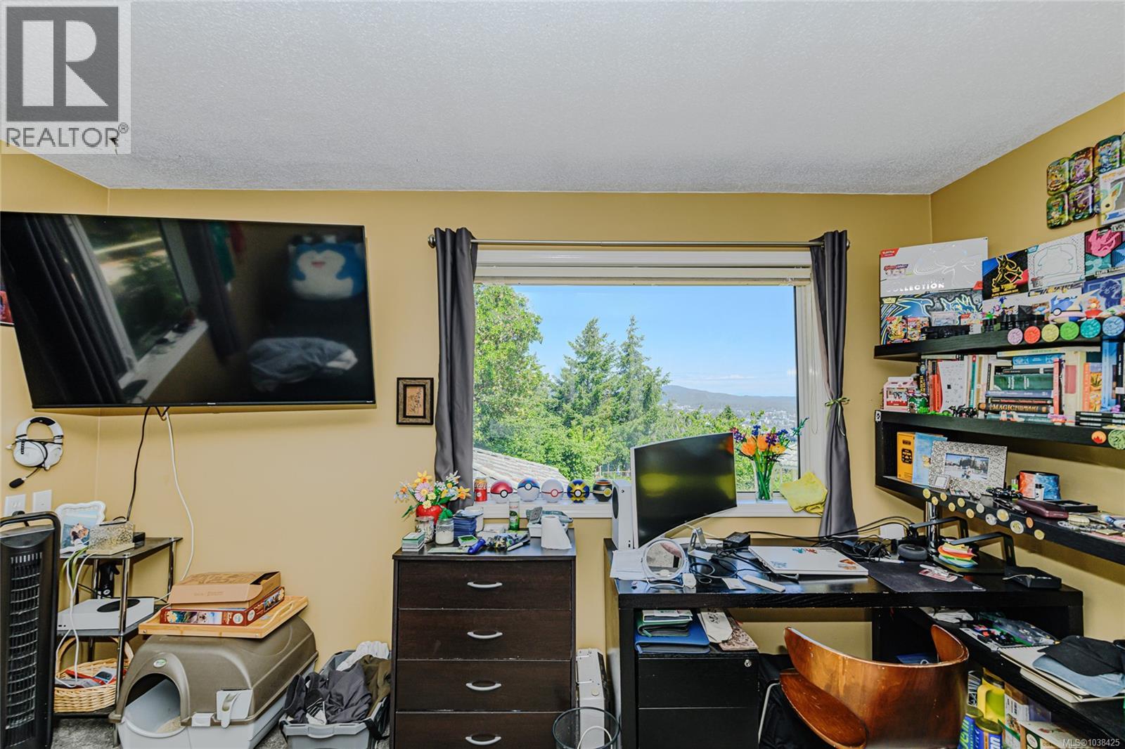 749 Walfred Rd - 52