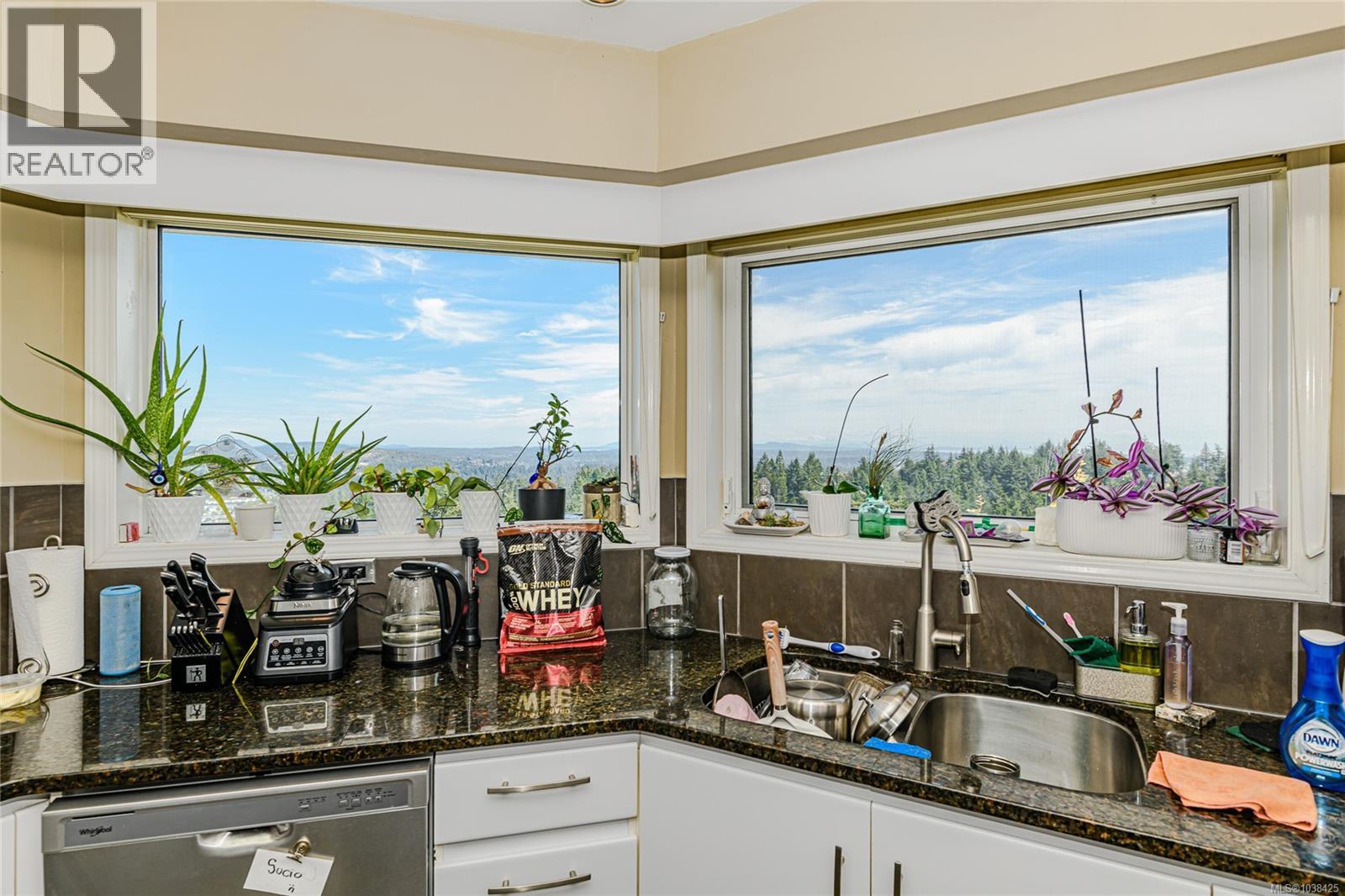 749 Walfred Rd - 41
