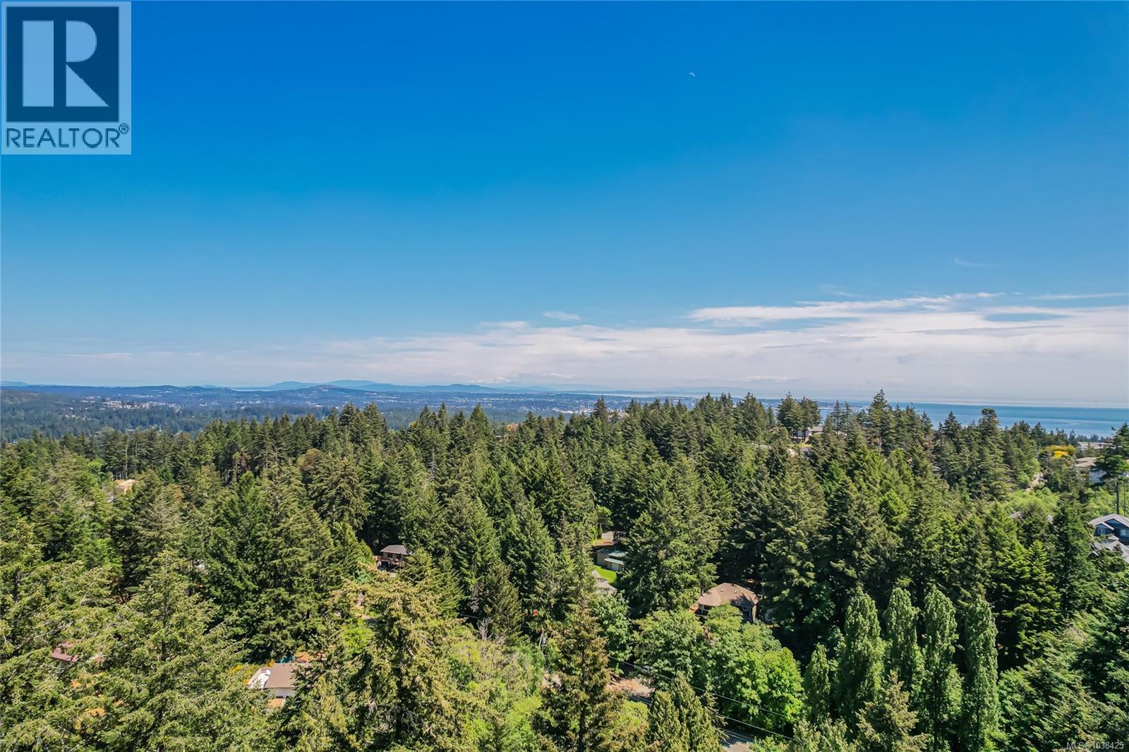 749 Walfred Rd - 14