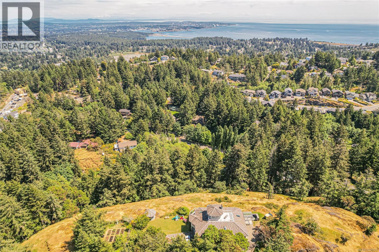 749 Walfred Rd - 7