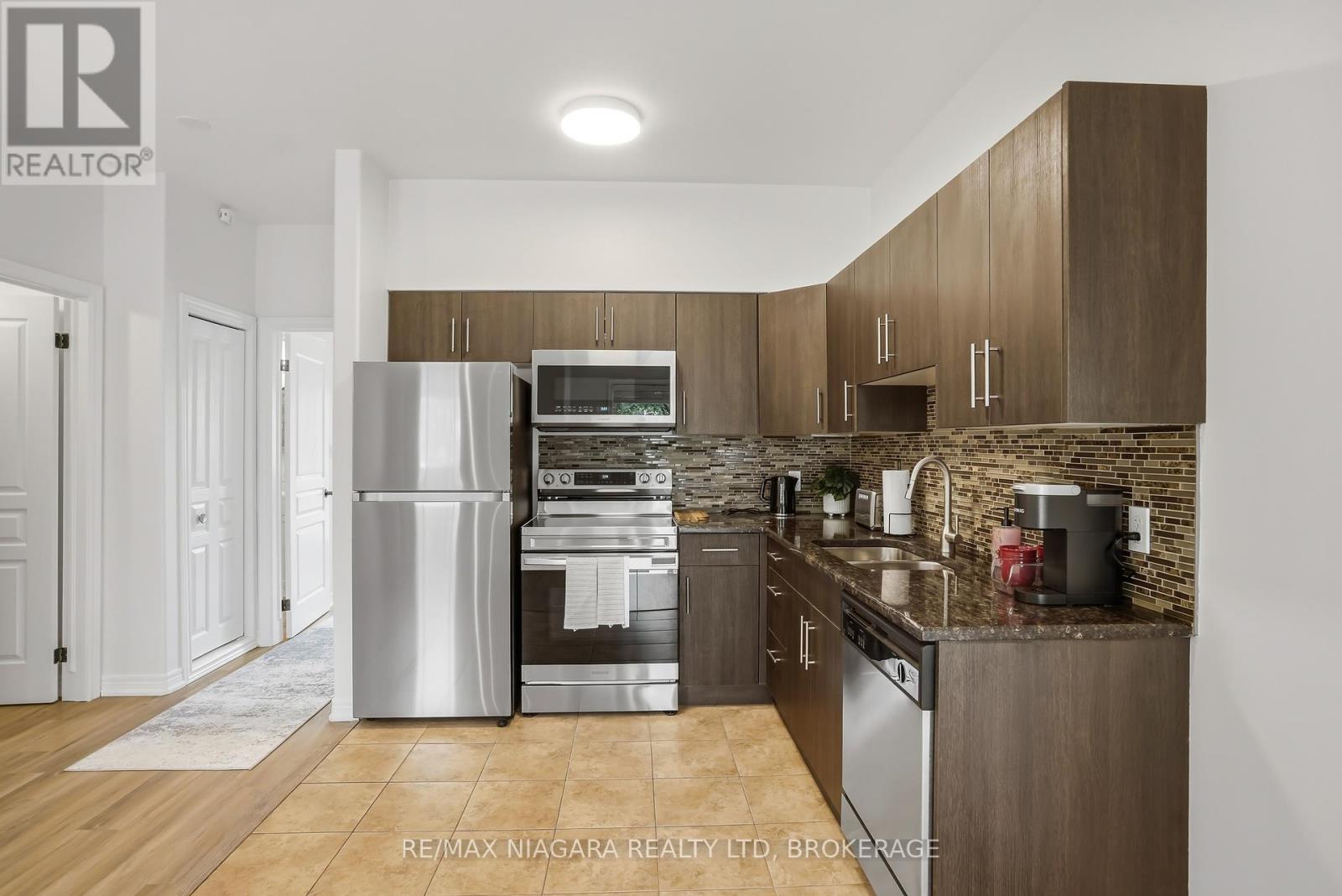 #104 6045 DUNN STREET - 14