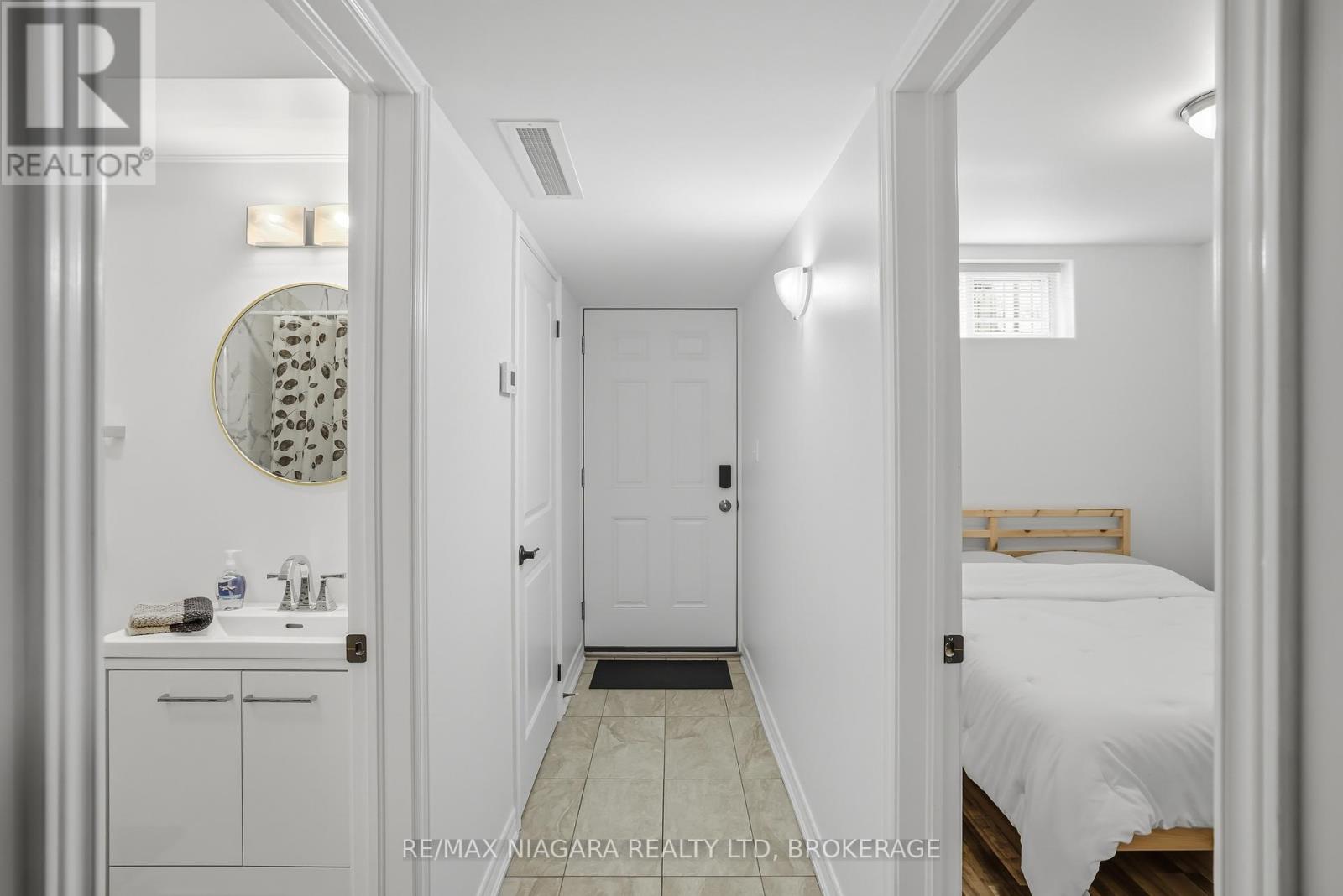 #104 6045 DUNN STREET - 21