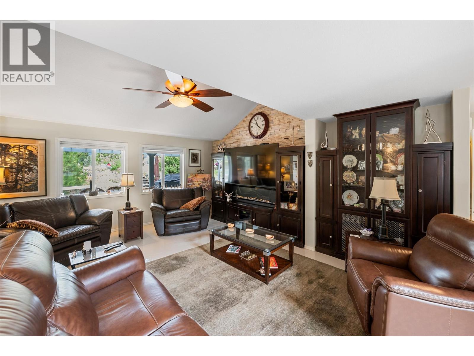  2900 River Road, Keremeos