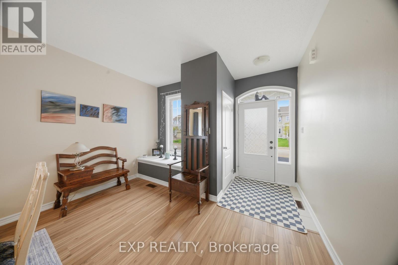 832 O'REILLY CRESCENT - 8