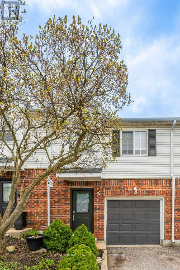 #2 185 HIGHLAND CRESCENT - 2