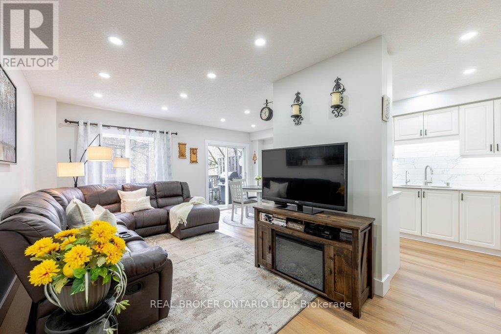 #2 185 HIGHLAND CRESCENT - 7