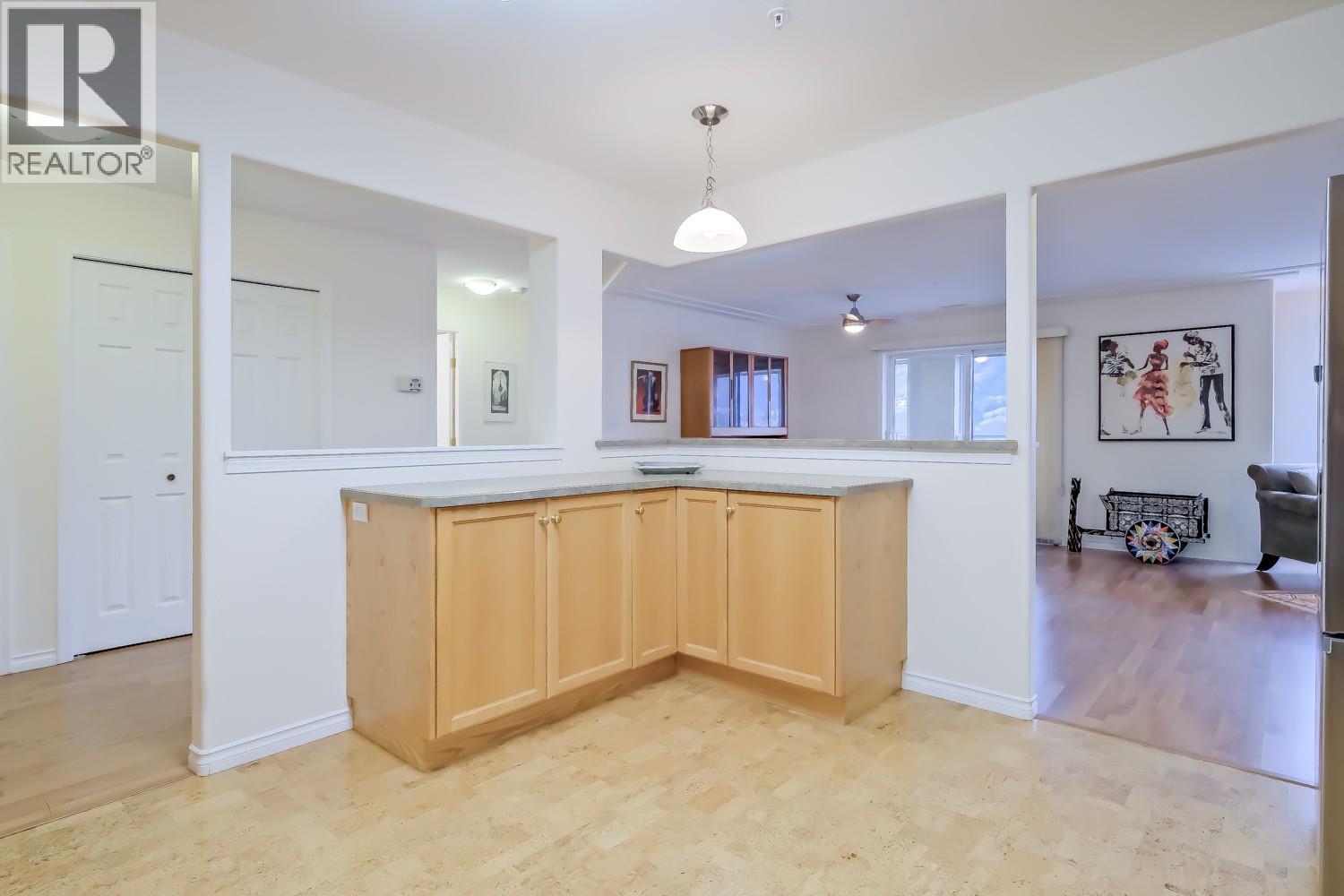#705 2285 ATKINSON Street - 8