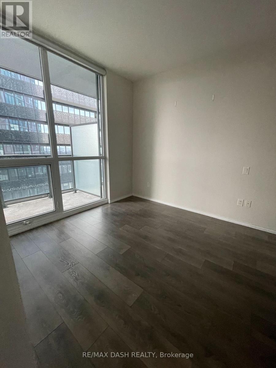 #4811 45 CHARLES STREET E - 8