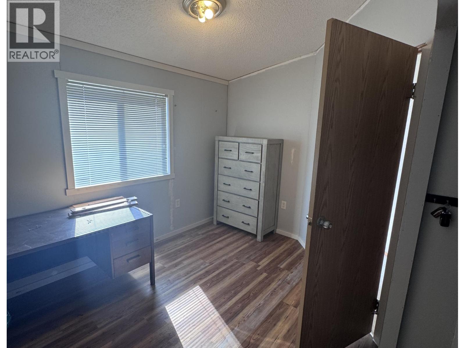 10223 W PINE AVENUE - 14