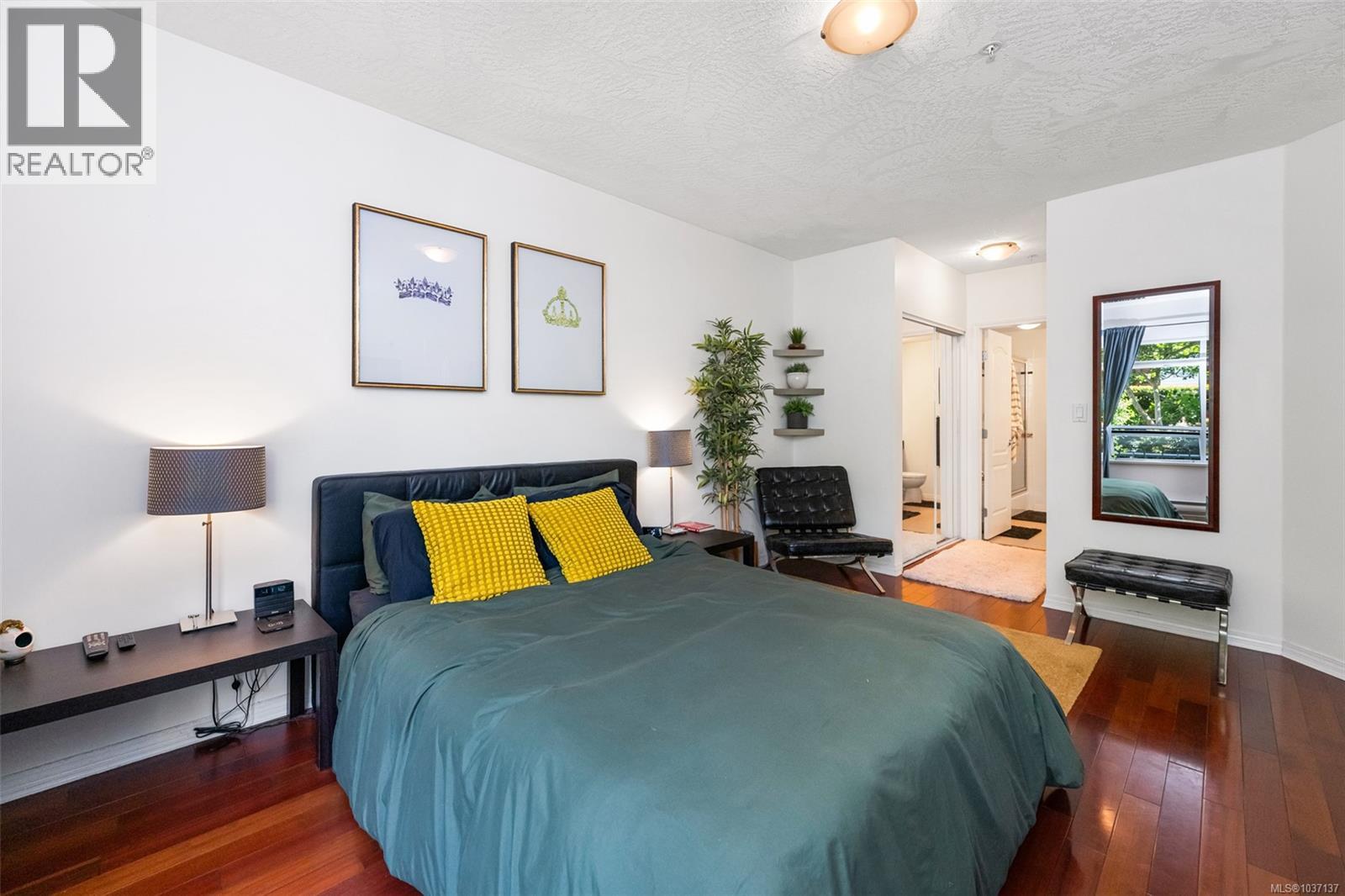 #109 380 Waterfront Cres - 19