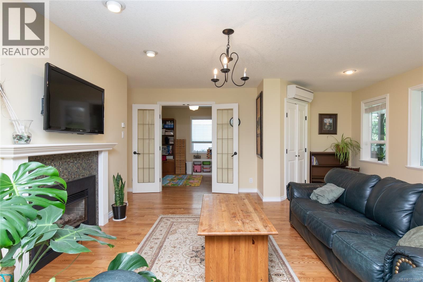 2956 Ridgeway Rd - 12