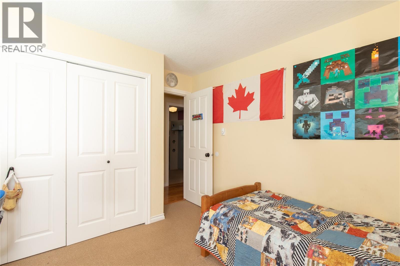 2956 Ridgeway Rd - 27