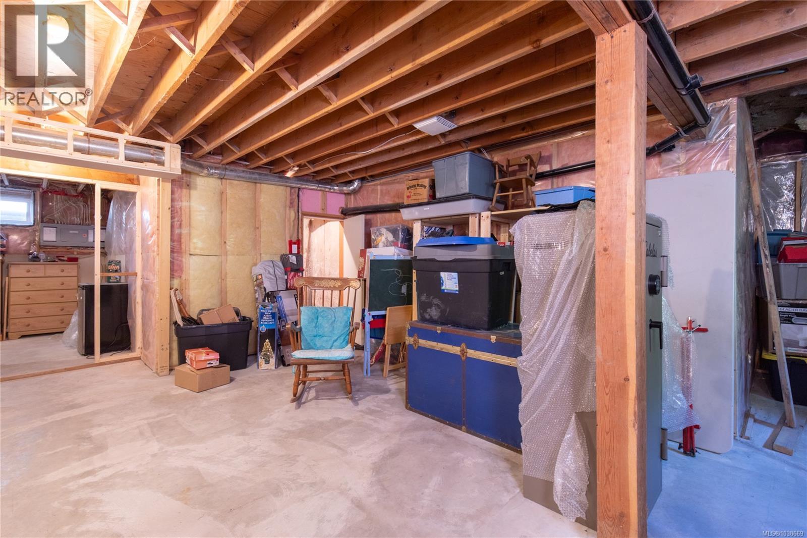 2956 Ridgeway Rd - 40