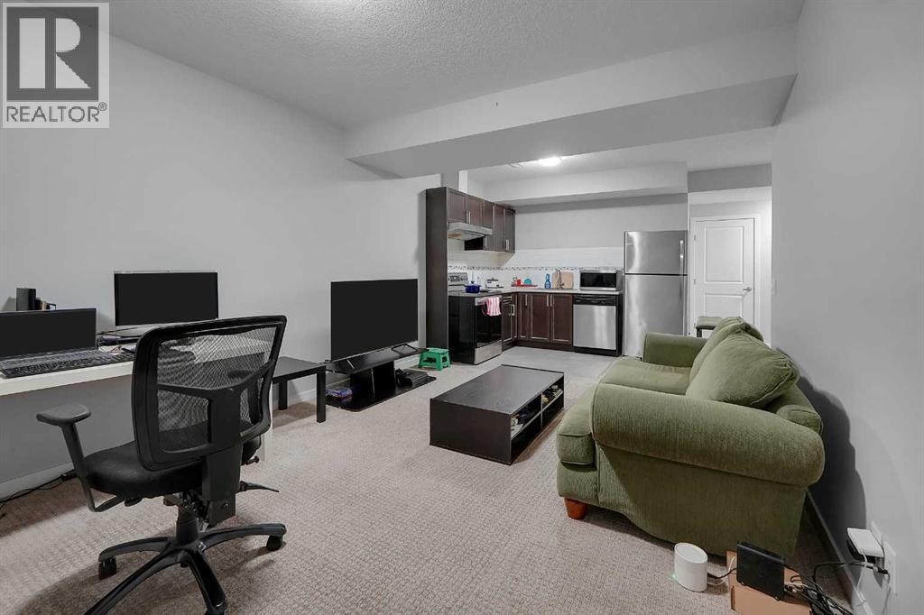 216 Carringvue Manor NW - 45