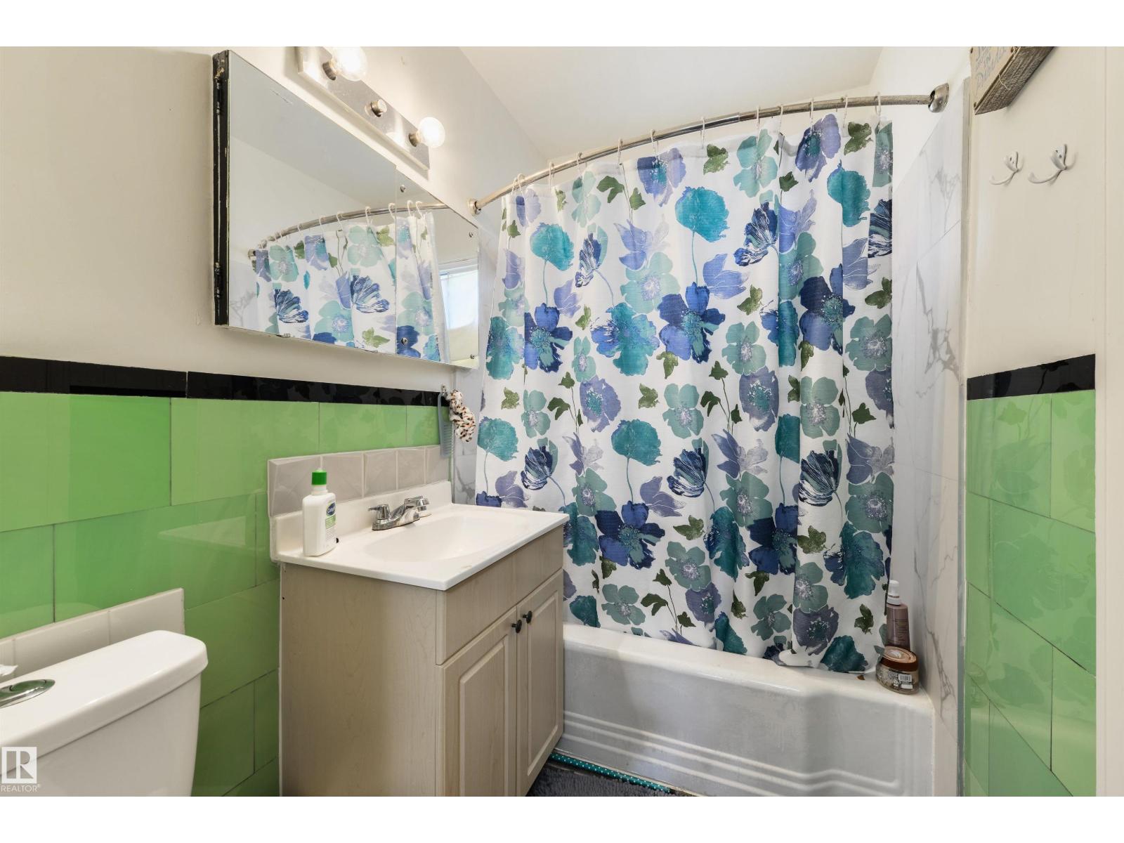 11240 102 ST NW - 21