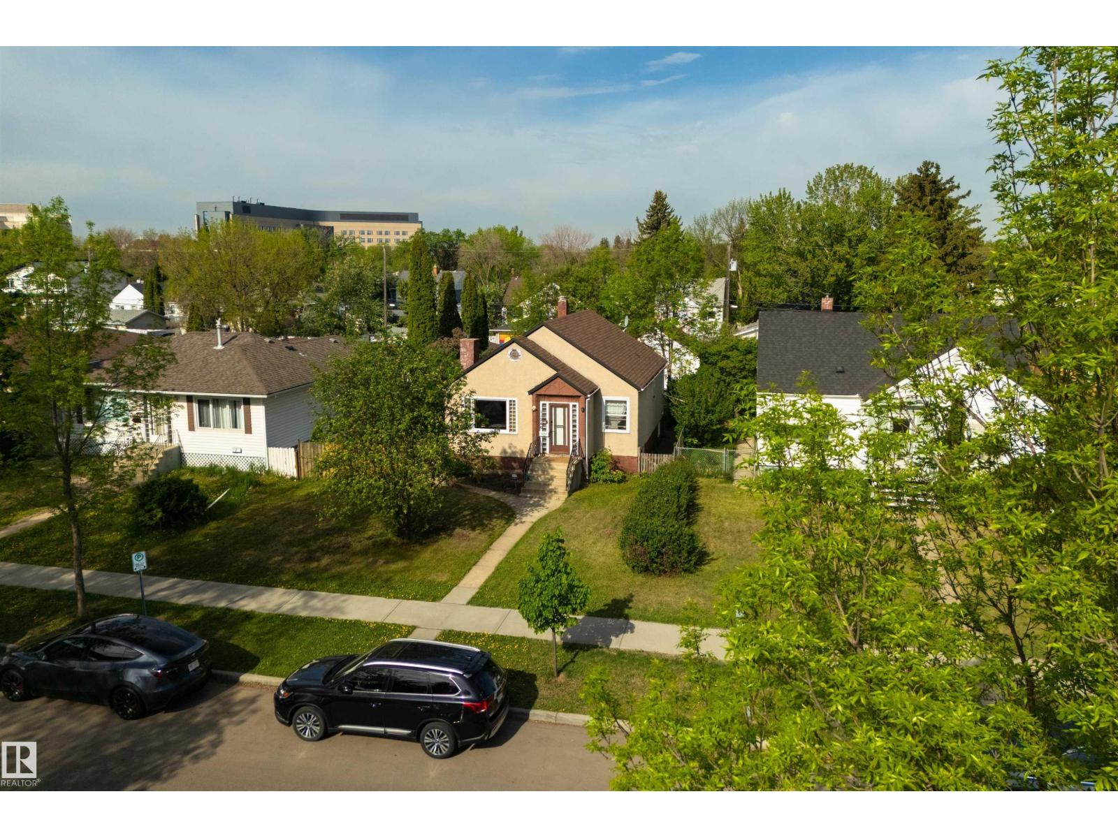 11240 102 ST NW - 41