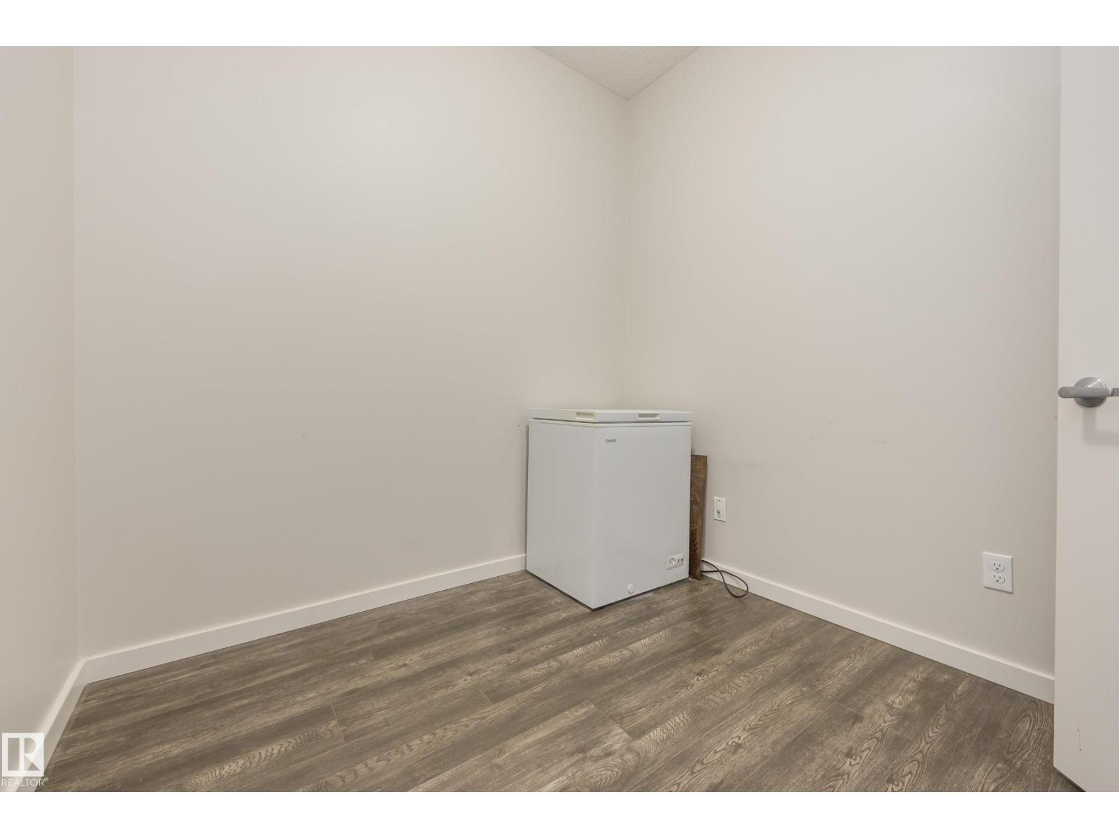 #120 1820 RUTHERFORD RD SW - 22