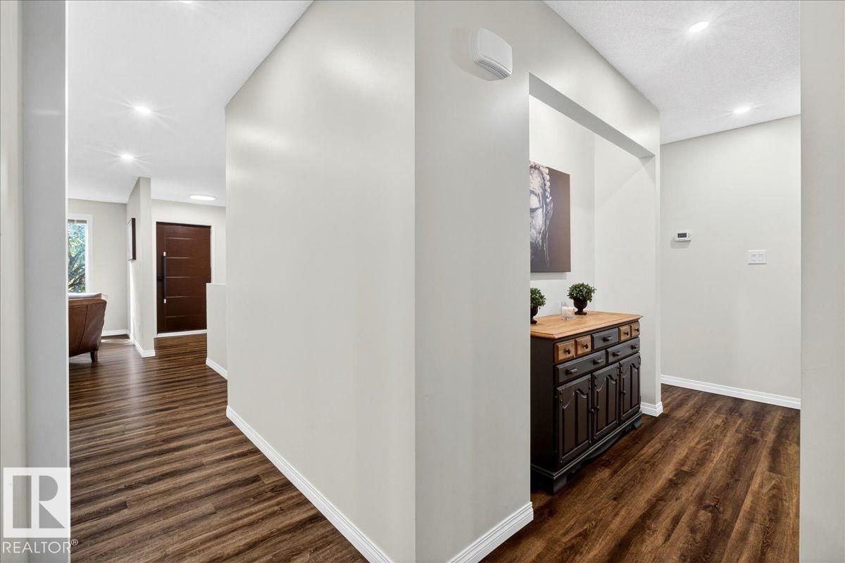 19016 92 AV NW — photo 11