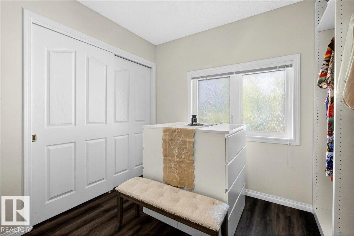 19016 92 AV NW — photo 42