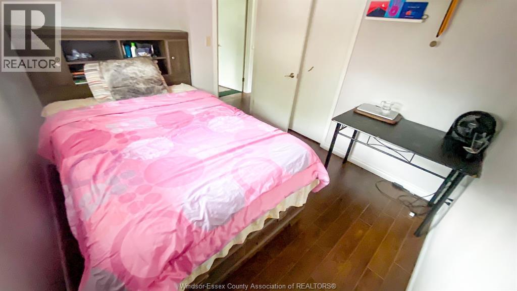 2709 CLEMENCEAU - 9