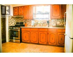 Kitchen - 2709 Clemenceau, Windsor, ON N8T2P9 Photo 8