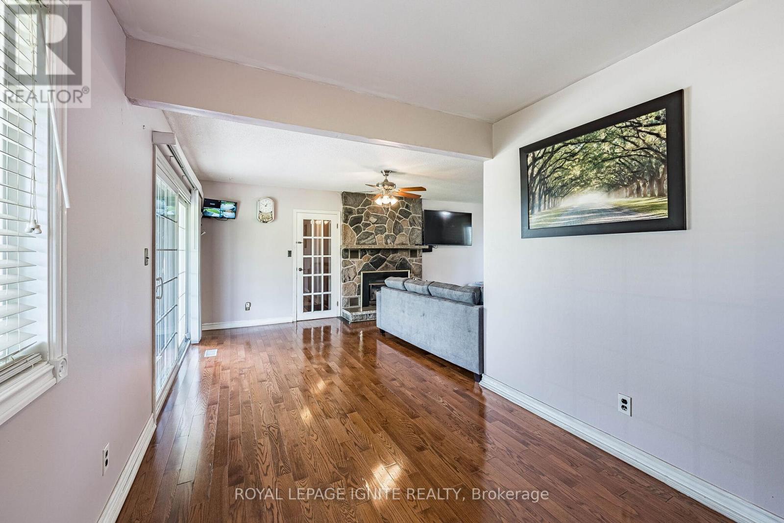 8602 WINSTON CHURCHILL BOULEVARD N - 25