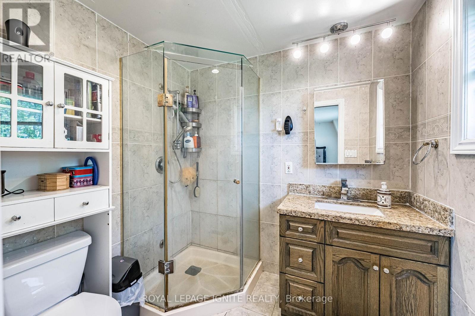 8602 WINSTON CHURCHILL BOULEVARD N - 33