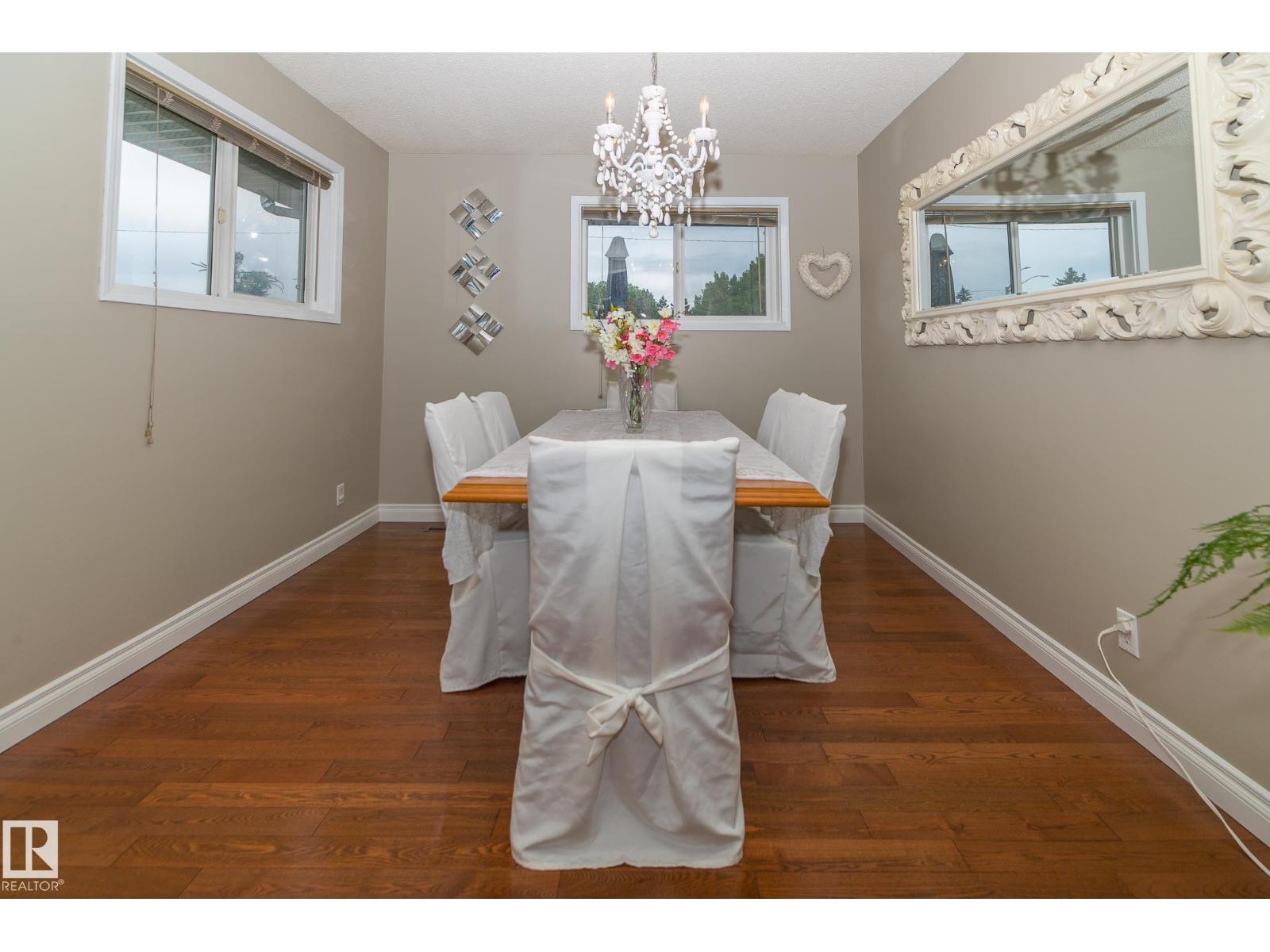 14904 107 AV NW - 11