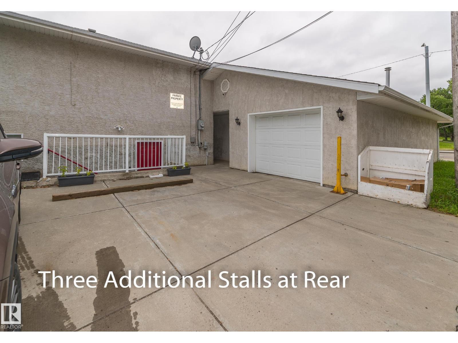 14904 107 AV NW - 22