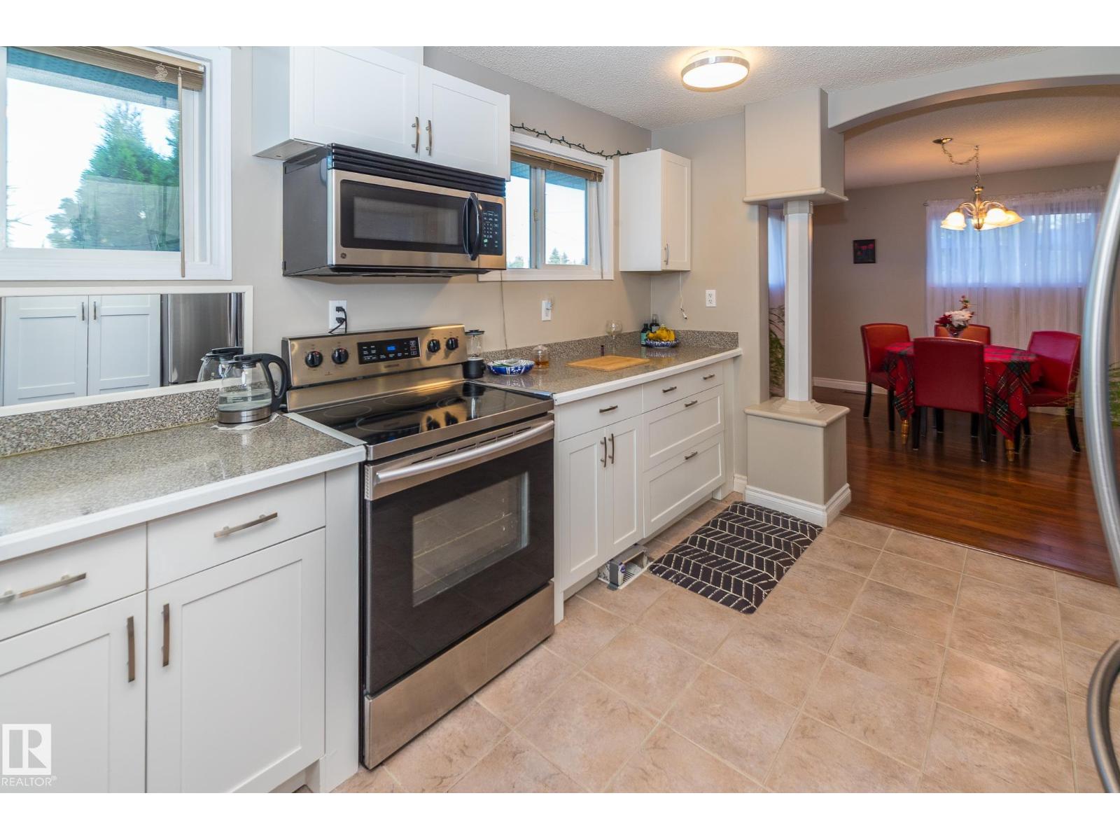 14904 107 AV NW - 9