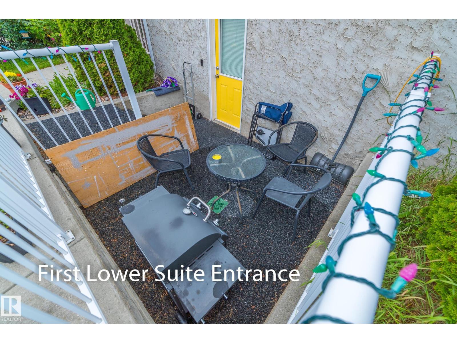 14904 107 AV NW - 29