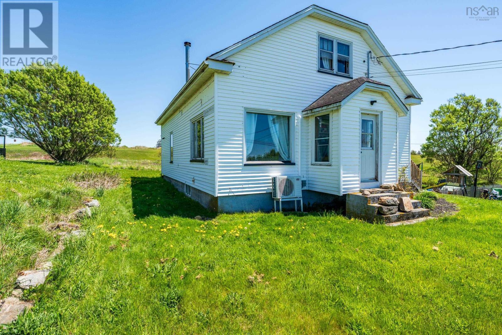 Property photo of 1614 Main Shore Road