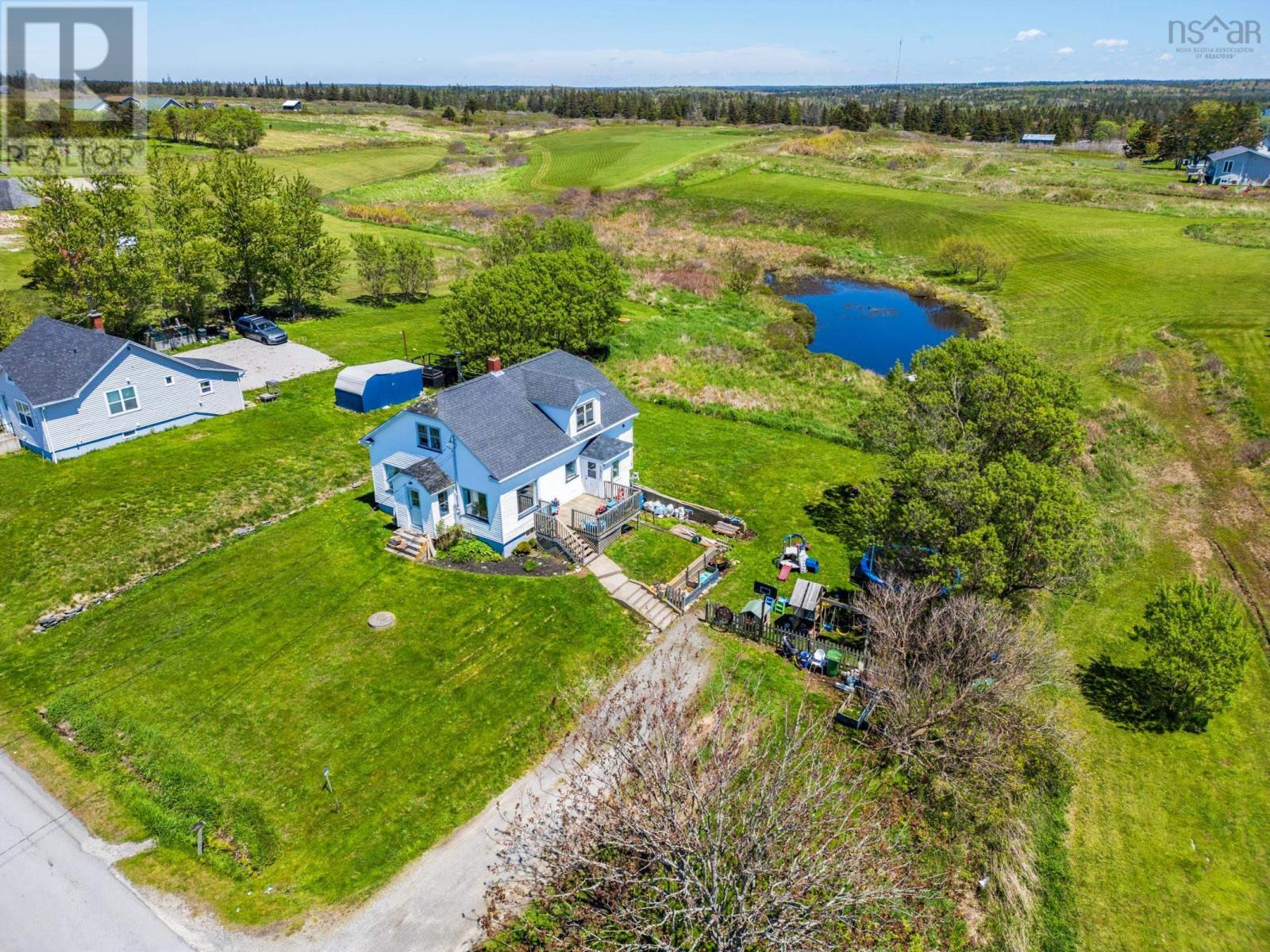 Property 36 of 40 of 1614 Main Shore Road