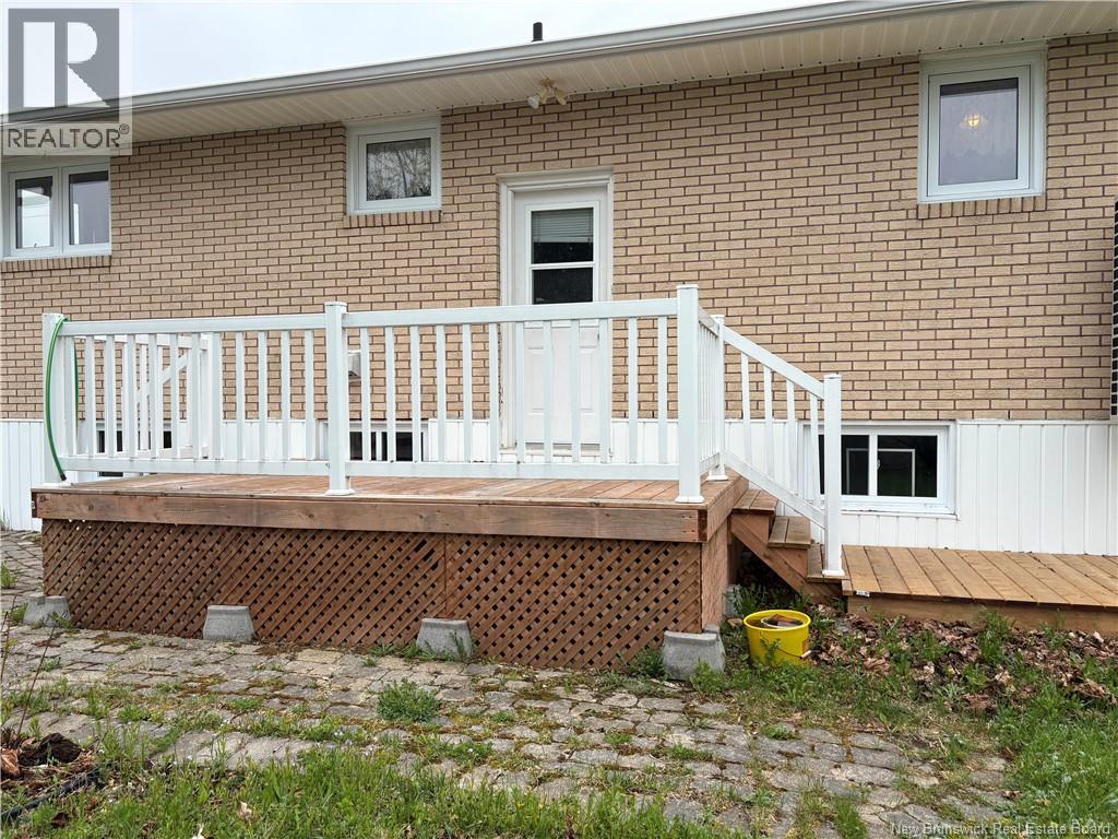 701 Chaleur Street - 9