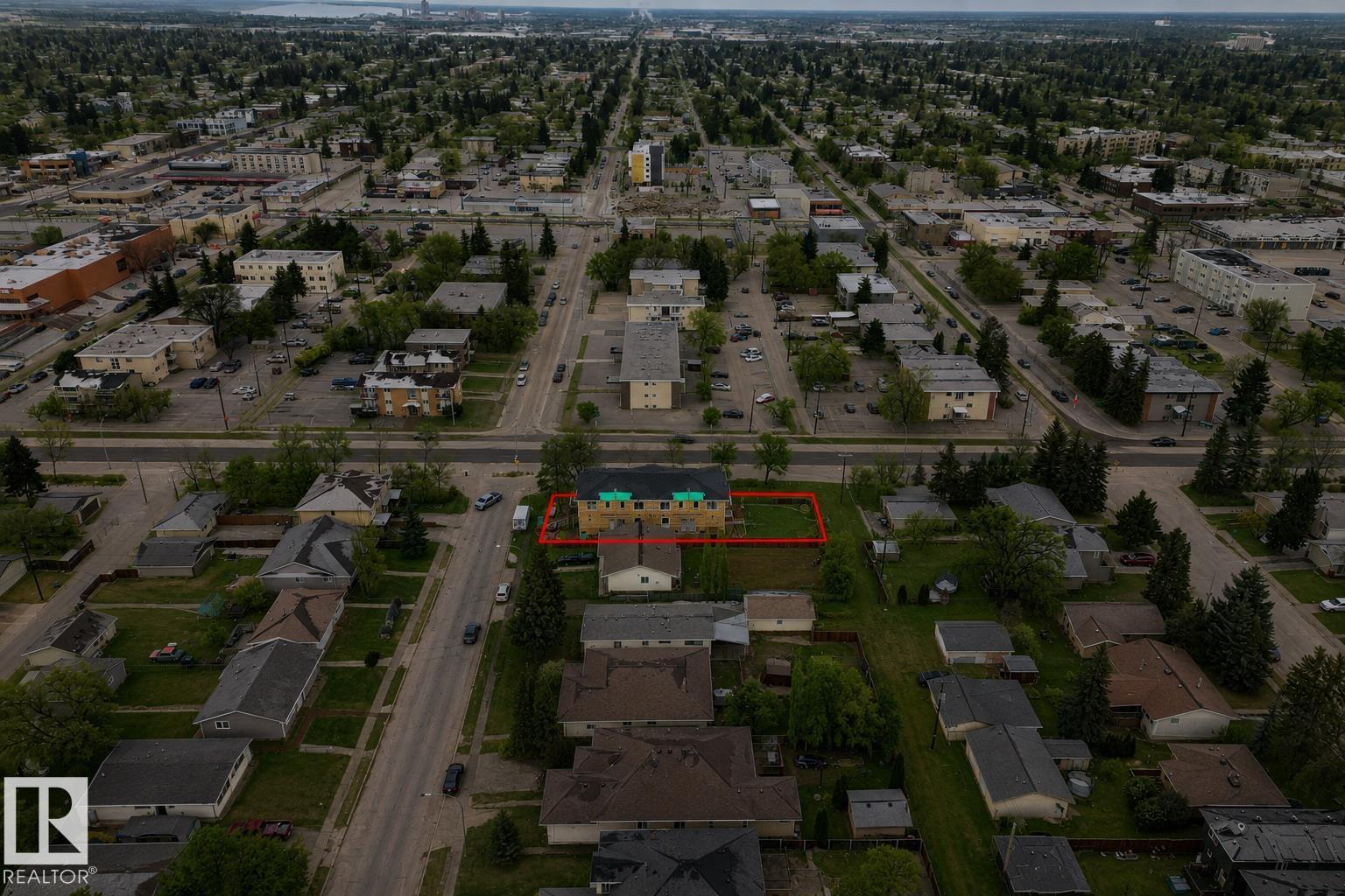 9945 154 ST NW - 4