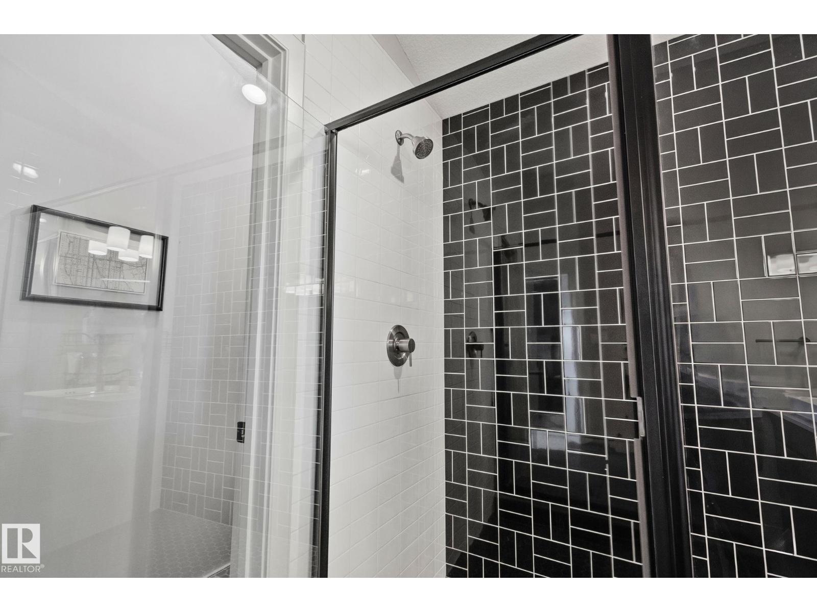 9724 223 ST NW - 26